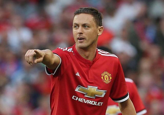 並分析其背 並分析其背