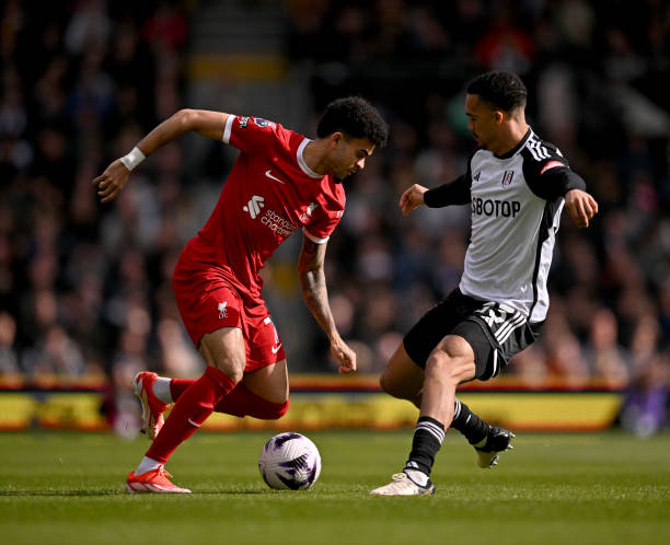 与他在球场 与他在球场